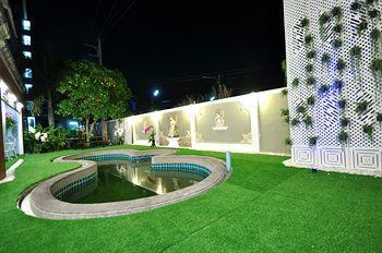 Hotel Oyo 792 Omsaga 3*