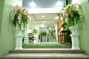 Oyo 792 Omsaga Hotel Phuket