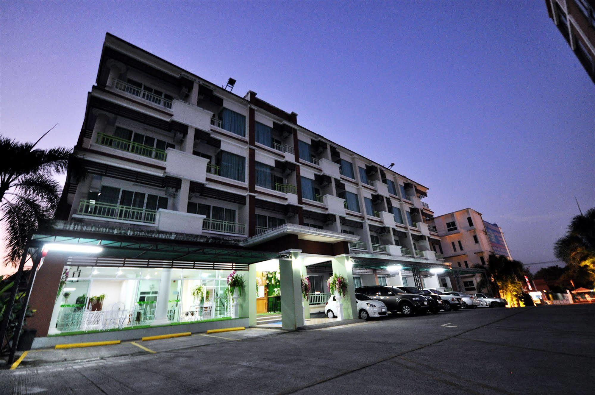 Oyo 792 Omsaga 3* Phuket