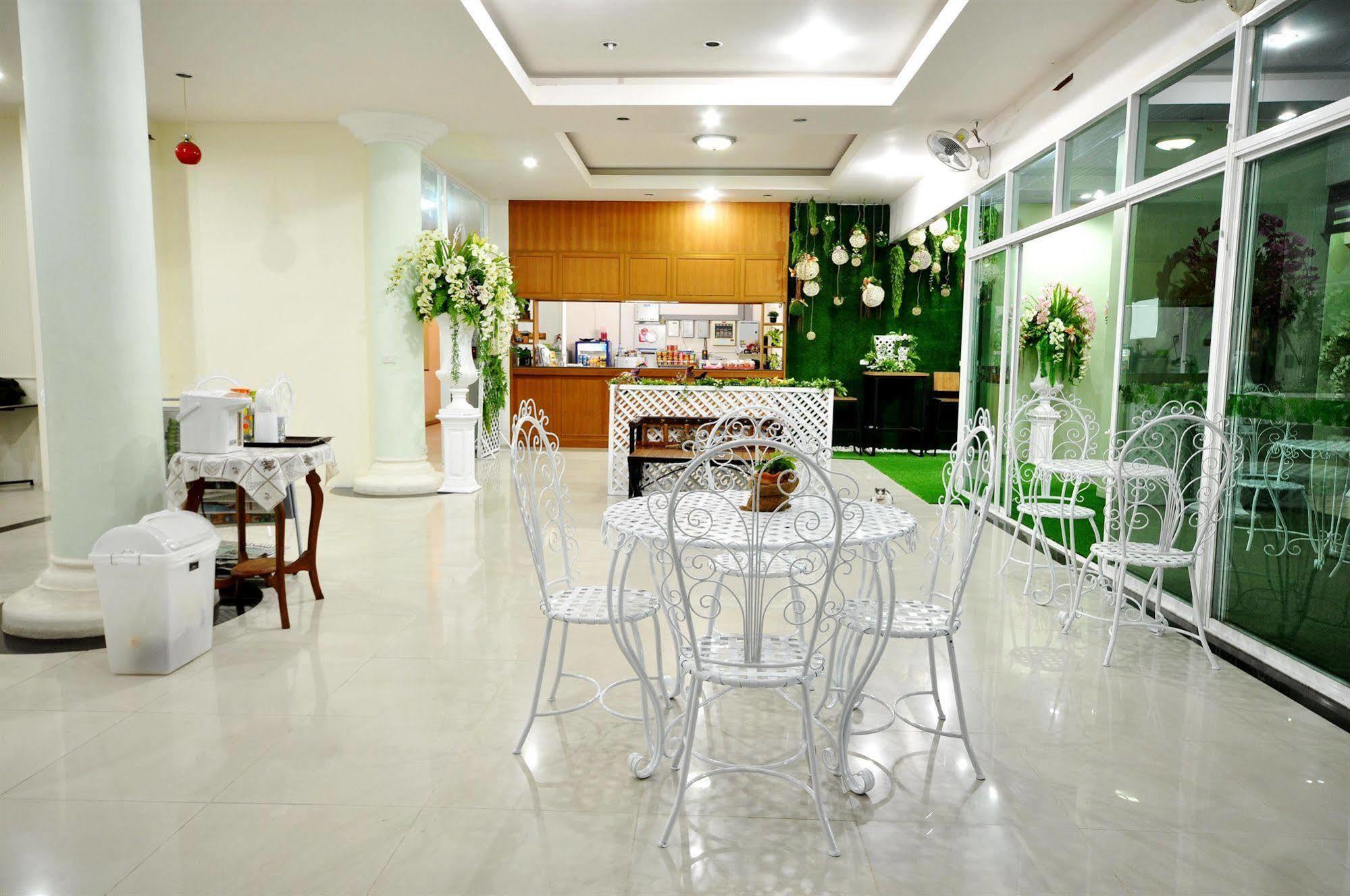 Oyo 792 Omsaga 3* Phuket