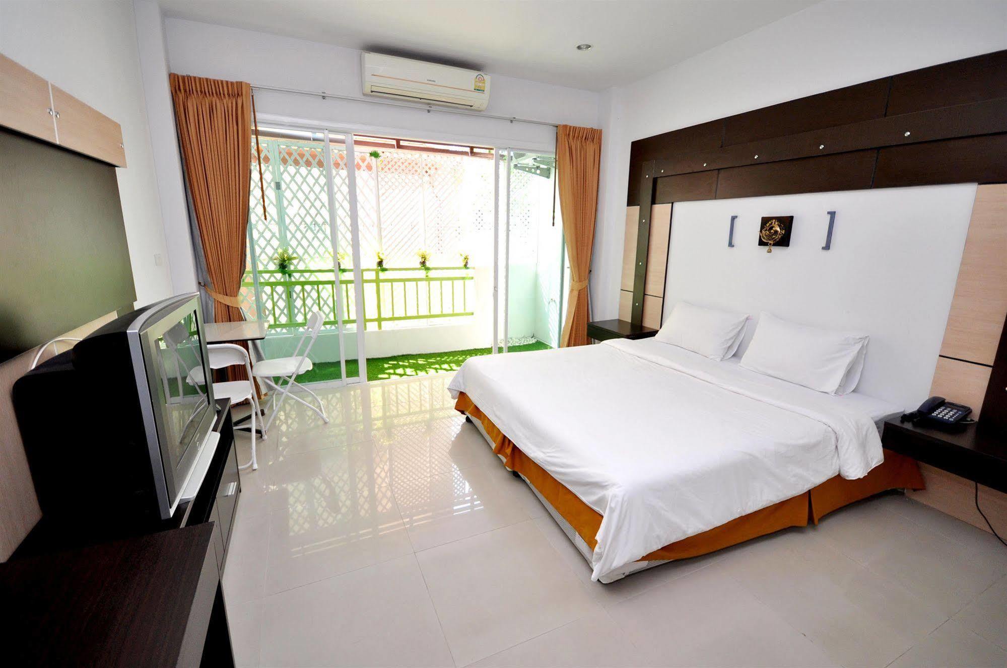 Hotel Oyo 792 Omsaga 3*